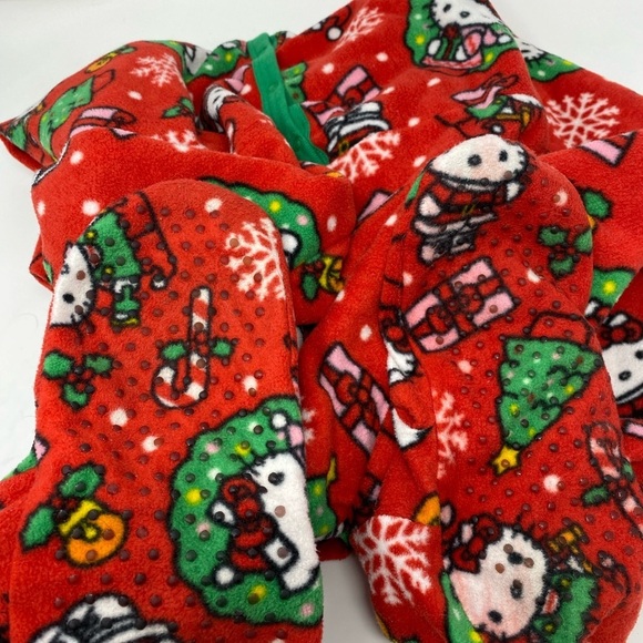 Women’s Hello Kitty Holiday Hooded Footed Onesie Size Small - Picture 5 of 5